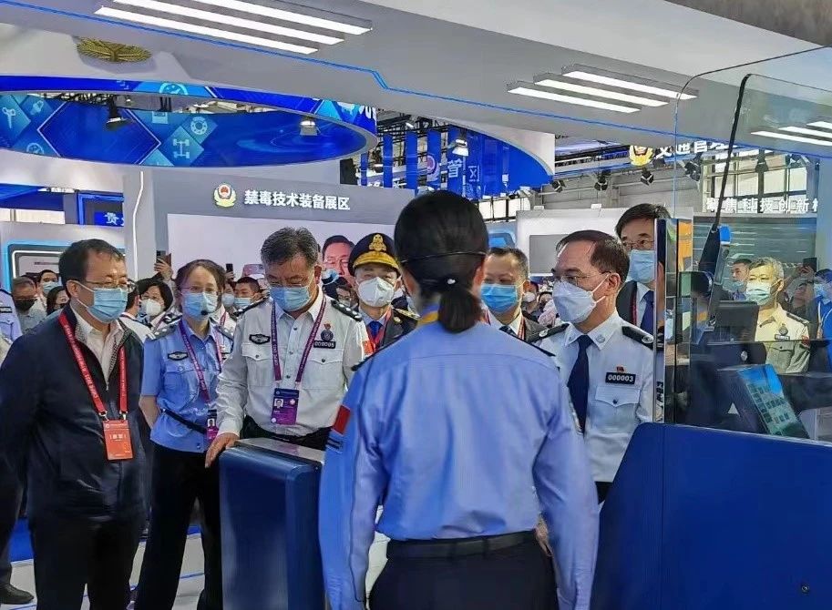 米兰(中国)milan·官方网页版,亮相第十一届中国国际警用装备博览会 用创新技术“警”上添花