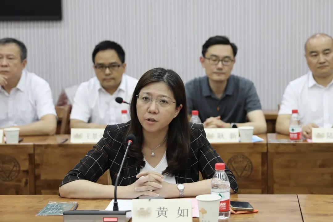 米兰(中国)milan·官方网页版,与东南大学签订产学研战略合作协议，瞿磊获颁“东南大学至善教育贡献奖”